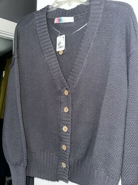 *NWT*
Free People Charcoal Knit Cardigan & Pants Set